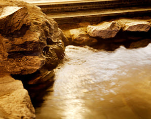 昭和40年開湯、人々を癒し続ける城ヶ倉温泉
